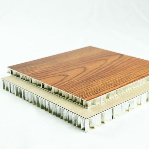 Tấm nhôm tổ ong dùng làm cửa