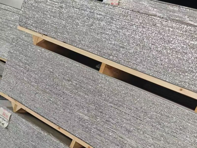 Hình ảnh thực tế lõi nhôm tổ ong tại kho Kim Phúc Gia