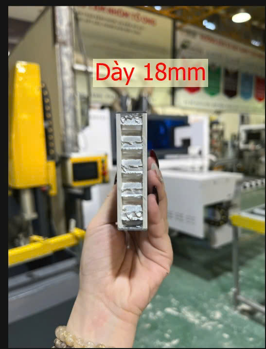 Tấm nhôm tổ ong dày 18mm làm nội thất